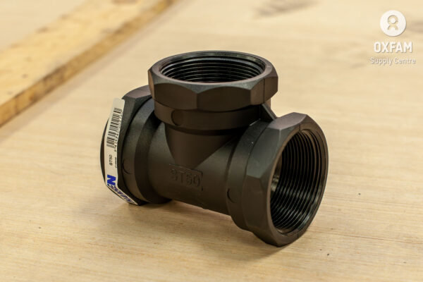 G223 Tee Equal Threaded 2in-