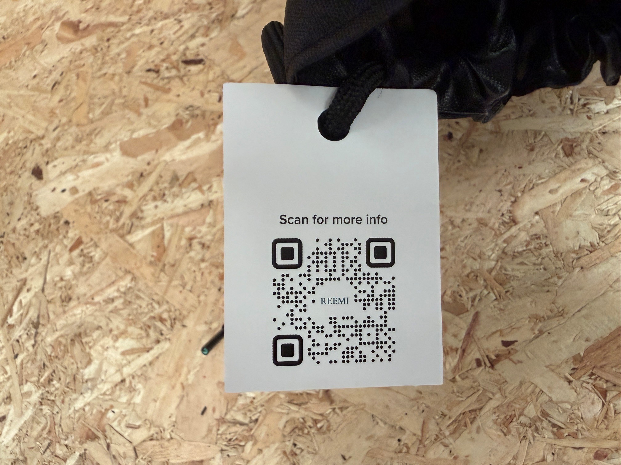 reemi QR code